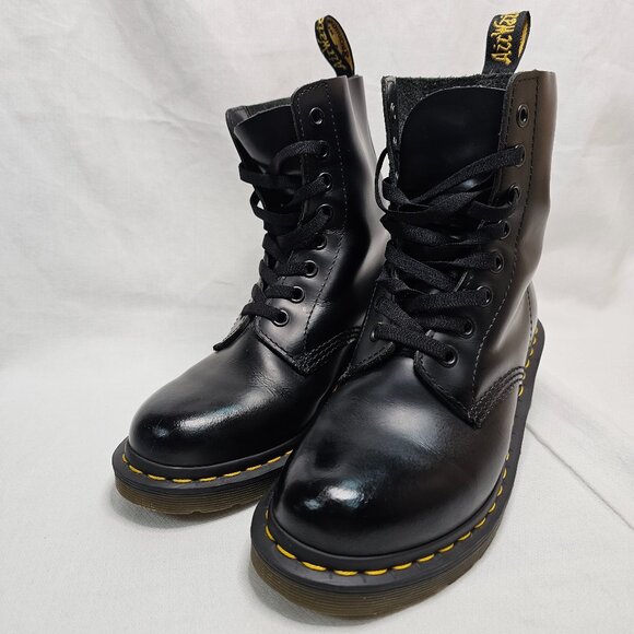 Doc Dr. Martens Clemency Black Leather Heeled Ankle Combat Boots Women’s Size 6 - Picture 1 of 13